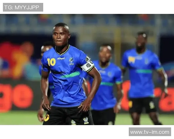 坦桑尼亚主帅赞老将萨马塔：经验与价值不因年龄而减退