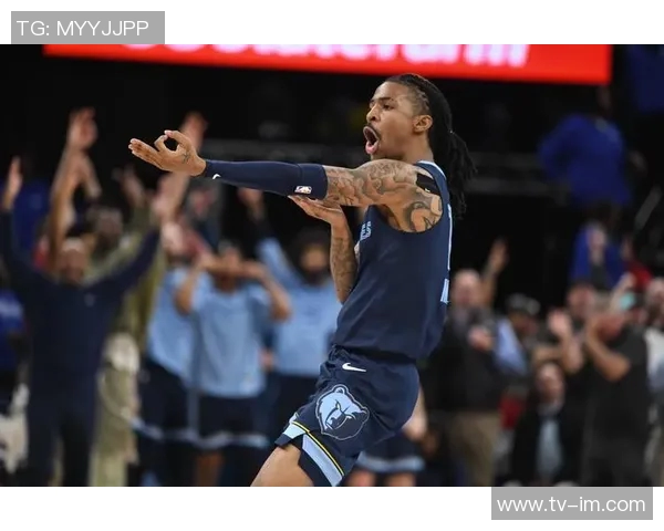 狄龙今日观战老东家灰熊与莫兰特亲切寒暄迎接明日太阳客战奇才